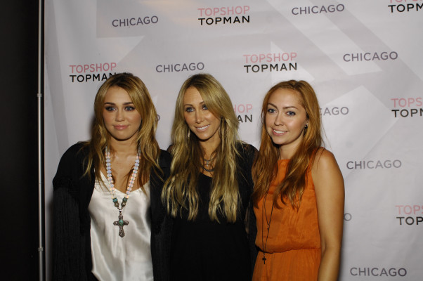 Miley Cyrus pic #429156