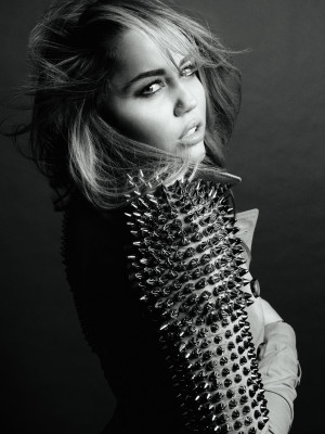 Miley Cyrus pic #421238