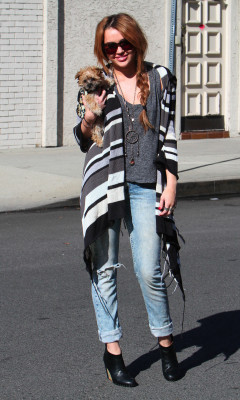 Miley Cyrus pic #341010