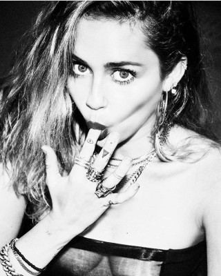 photo 11 in Miley gallery [id1209949] 2020-04-04 00:00:00