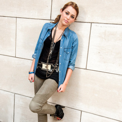 Miley Cyrus pic #266189