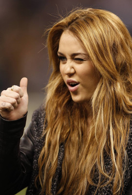 Miley Cyrus pic #329031