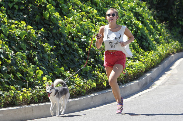 Miley Cyrus pic #456757