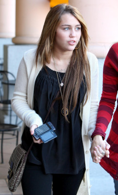 Miley Cyrus pic #163137