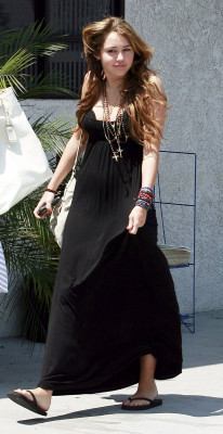 photo 21 in Miley Cyrus gallery [id158923] 2009-06-01 00:00:00