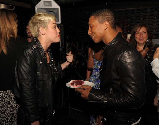 photo 16 in Miley gallery [id593619] 2013-04-12 00:00:00