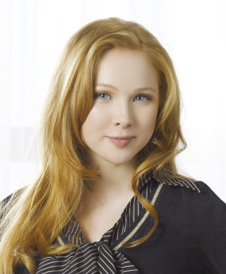 Molly C. Quinn pic #659888