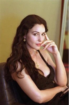 Monica Bellucci pic #1308022