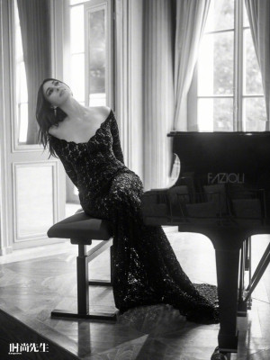 Monica Bellucci pic #1341050