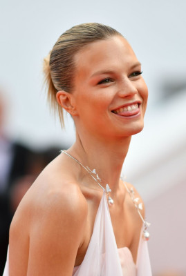photo 13 in Nadine Leopold gallery [id1149690] 2019-07-04 00:00:00