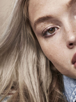 Natalie Alyn Lind pic #1049701