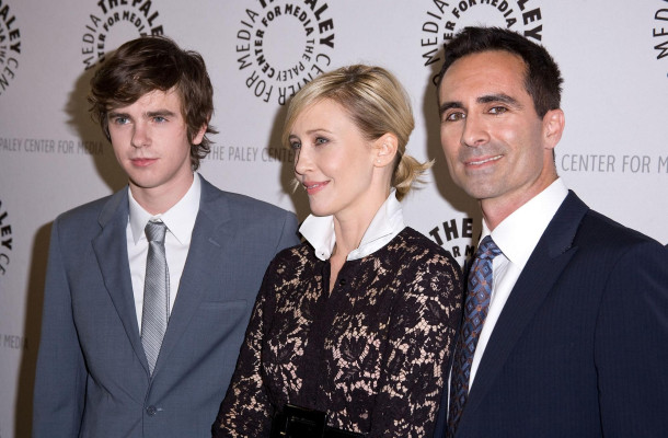 photo 15 in Nestor Carbonell gallery [id1283841] 2021-12-01 00:00:00
