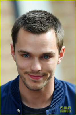 Nicholas Hoult pic #699021