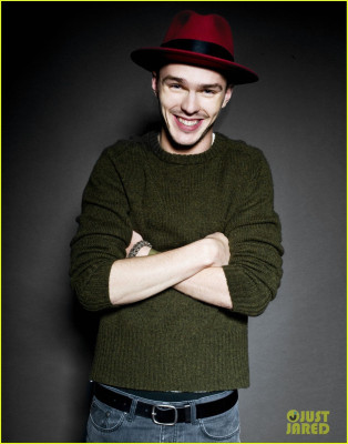 Nicholas Hoult pic #704917