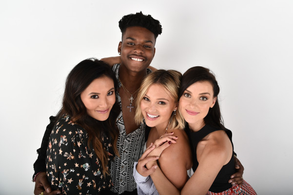 Olivia Holt pic #1053166