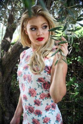 Olivia Holt pic #795011