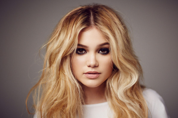 Olivia Holt pic #849778