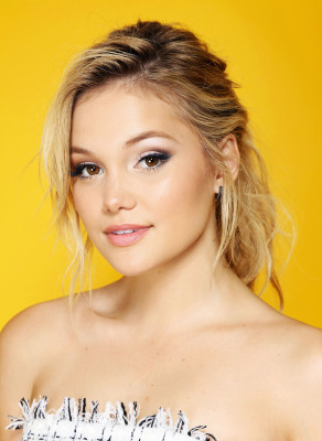 Olivia Holt pic #867694