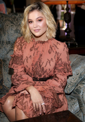 Olivia Holt pic #1011446