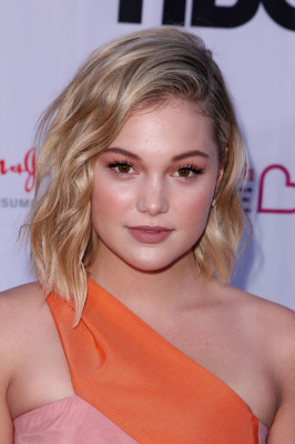 Olivia Holt pic #1022164
