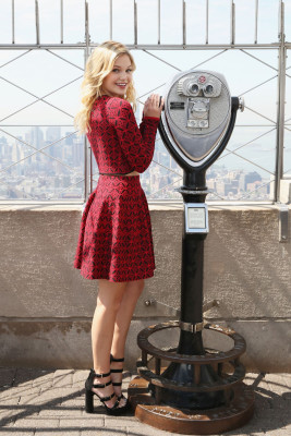 Olivia Holt pic #853781