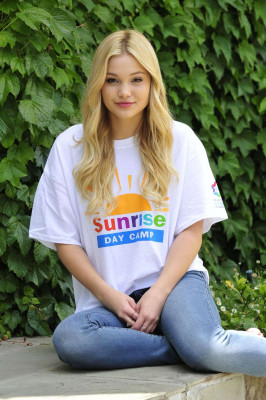 Olivia Holt pic #799125