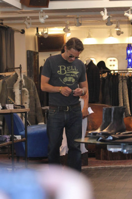 photo 12 in Olivier Martinez gallery [id533702] 2012-09-18 00:00:00