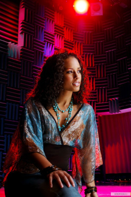 Alicia Keys pic #115890