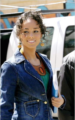 Alicia Keys pic #290895