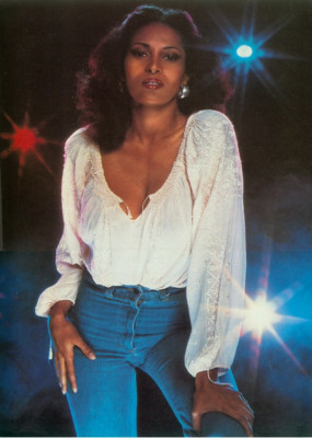 Pam Grier pic #226387