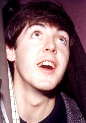 photo 10 in McCartney gallery [id191459] 2009-10-20 00:00:00