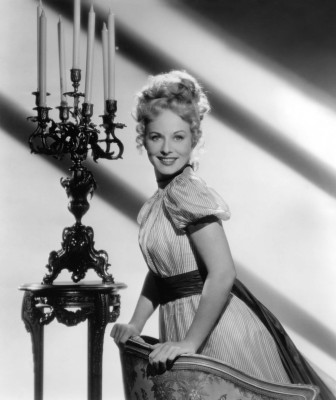 photo 21 in Paulette Goddard gallery [id370622] 2011-04-21 00:00:00