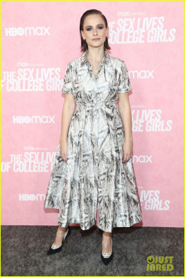 Pauline Chalamet         pic #1296806
