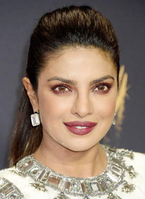 Priyanka Chopra pic #964413
