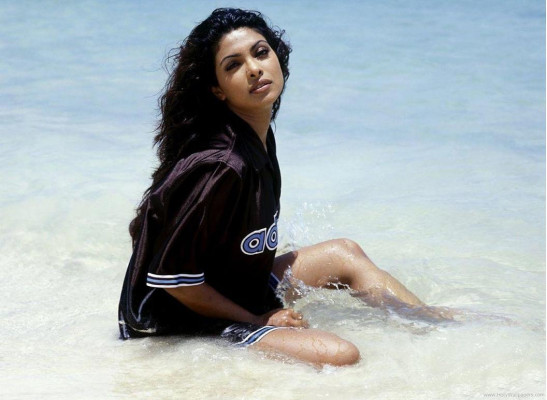 Priyanka Chopra pic #437691