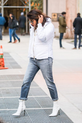 Priyanka Chopra pic #1003996