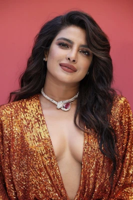 photo 5 in Priyanka Chopra gallery [id1303928] 2022-07-04 00:00:00