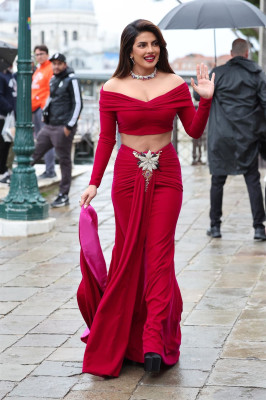Priyanka Chopra pic #1350717