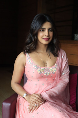 Priyanka Chopra pic #1182030