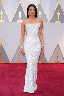 Priyanka Chopra pic #912555