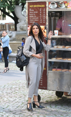 Priyanka Chopra pic #864817