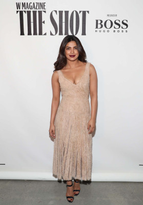 Priyanka Chopra pic #899773