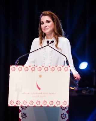 Queen Rania pic #956028