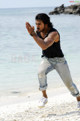 photo 25 in Ram Charan Teja gallery [id518786] 2012-08-04 00:00:00