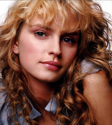 photo 4 in Renee Lacombe gallery [id8818] -0001-11-30 00:00:00