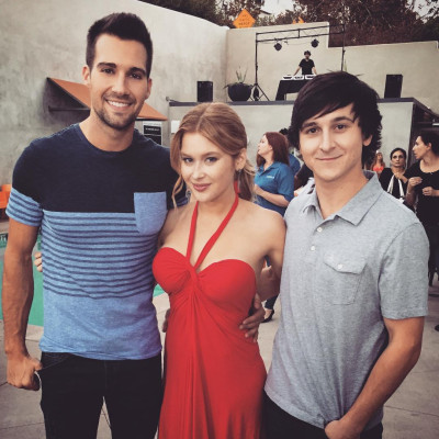 photo 15 in Renee Olstead gallery [id998920] 2018-01-17 00:00:00