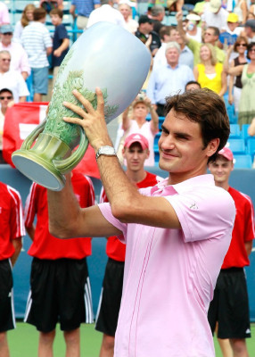 photo 16 in Federer gallery [id346605] 2011-02-22 00:00:00