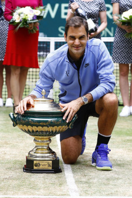 photo 12 in Federer gallery [id952369] 2017-07-25 00:00:00