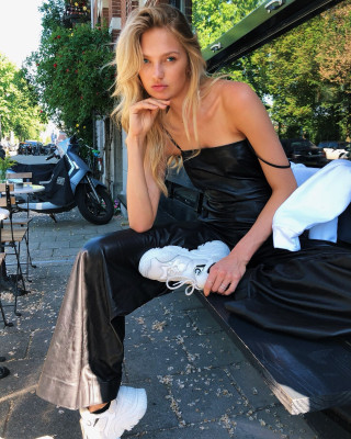 photo 13 in Strijd gallery [id1207532] 2020-03-20 00:00:00