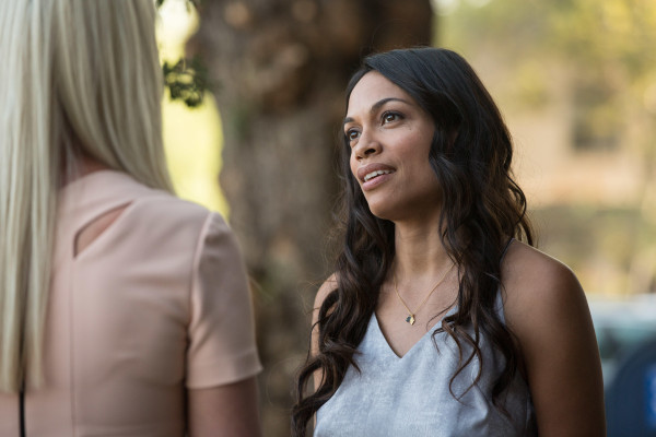 photo 7 in Rosario Dawson gallery [id1238287] 2020-10-30 00:00:00